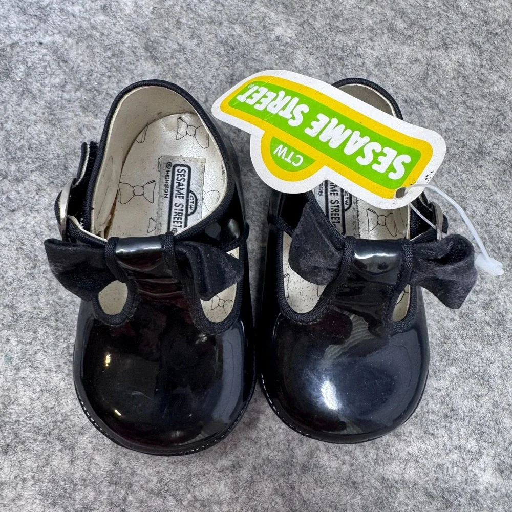 Vintage 1999 Sesame Street Baby Shoes Size 2 Elmo Black Patent Leather